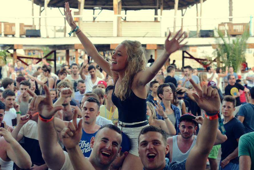 NOA Beach klub širom otvorio svoja vrata novoj party sezoni