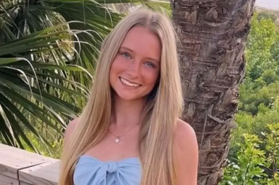 Preminula mlada Tiktokerica, bolovala je od agresivnog raka mozga. Imala je samo 19 godina