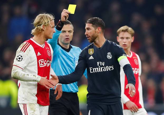 Champions League Round of 16 First Leg - Ajax Amsterdam v Real Madrid