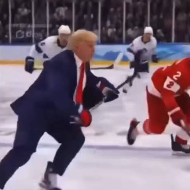 FOTO NAJLUĐE OBJAVE TRUMPA Sebe prikazao kao Isusa i papu. Igrao i nogomet s Ronaldom...