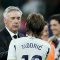 Ancelotti objasnio zašto je Luka Modrić na klupi: Jasno mi je zašto to mnoge iznenađuje...