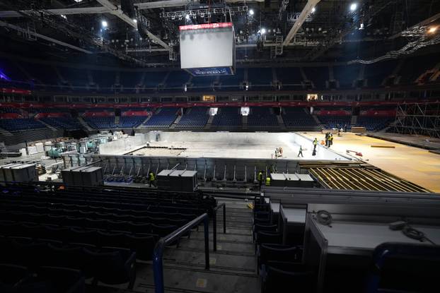 Obilazak Beogradske arene u kojoj  se  postavlja  bazena u kome će se igrati utakmice 37. EP u vaterpolu 