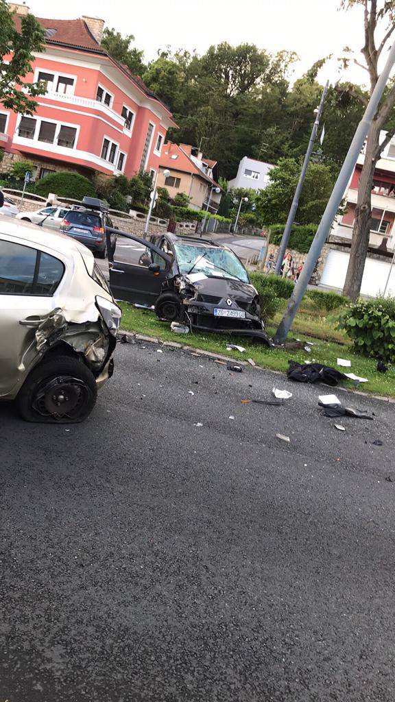Nesreća na Ksaveru: Ozlijeđen je vozač, blokirali su promet...