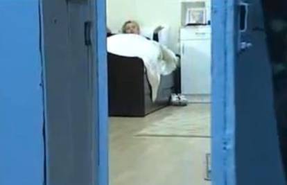 Snimka iz ćelije: Timošenko se strasno ljubila s odvjetnikom?