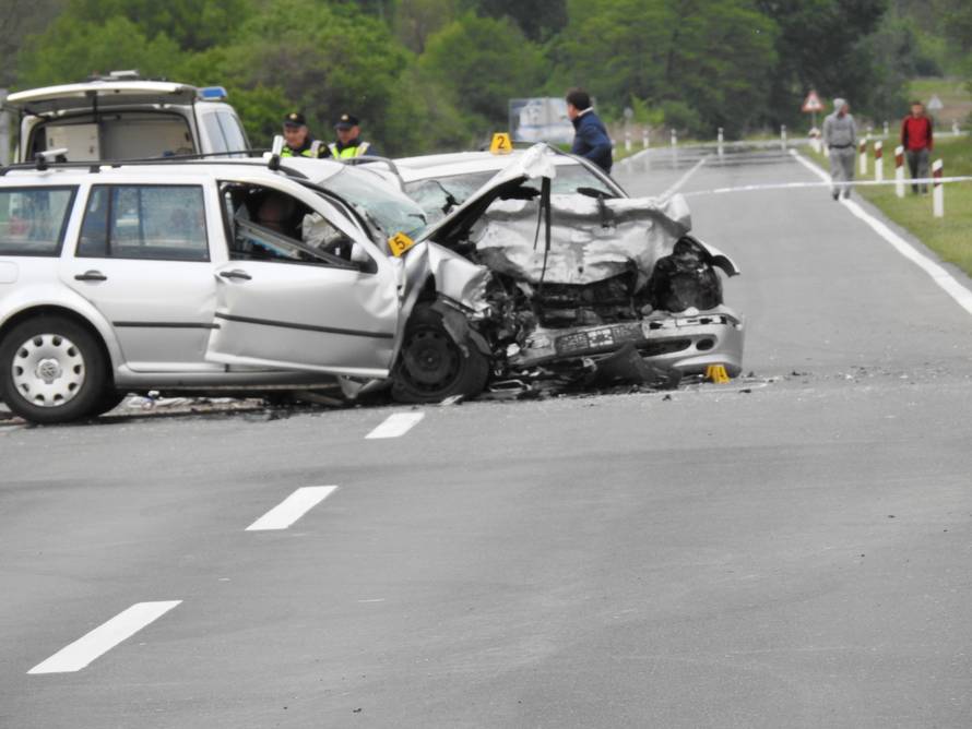 Strašan sudar odnio pet života: Među žrtvama tročlana obitelj