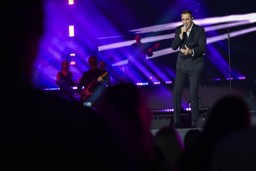 Zagreb: Koncert Sergeja Ćetkovića u Areni Zagreb