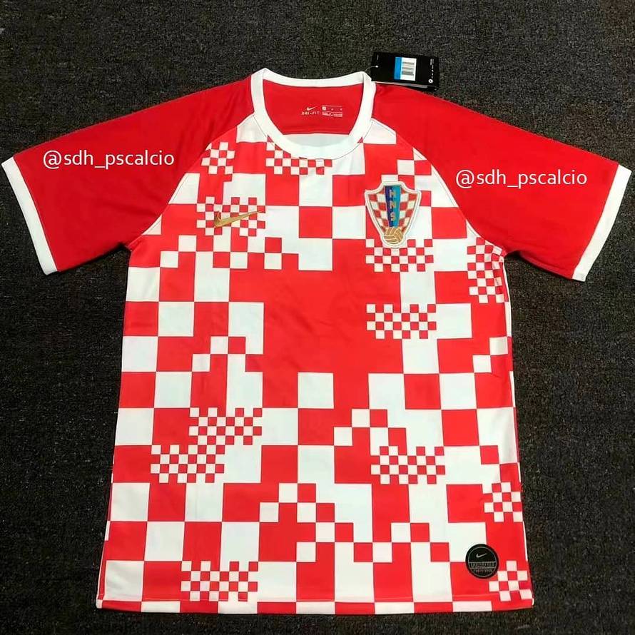 Izašao novi dres 'vatrenih' kao QR kod?! Navijačima nije sjeo