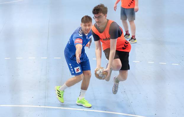 Zagreb: Glumačka postava BOK festa na treningu s RK Zagrebom