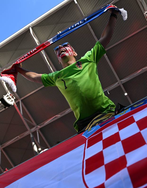 Leipzig: Navija?i uo?i po?etka susreta Hrvatske i Italije u 3. kolu skupine B na Europskom prvenstvu