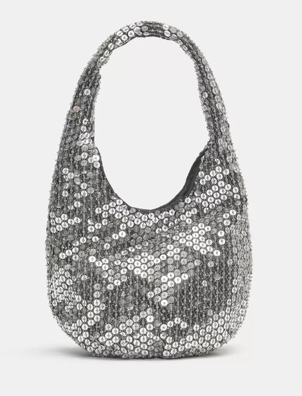 Zimski popusti su posvuda! Ovo su komadi koje vrijedi ugrabiti