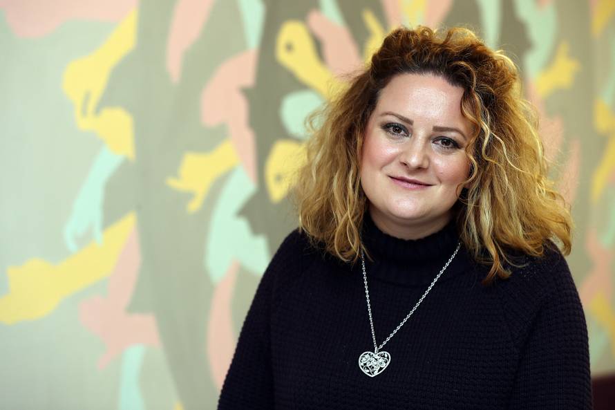 Gluhe uči svirati violinu: Njima je promijenila život zauvijek...