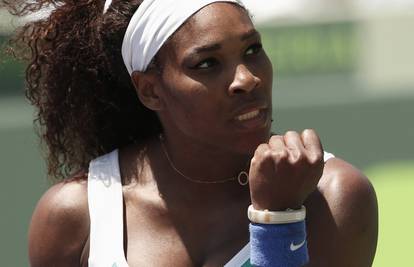 Serena Williams jedanaesti put zaredom dobila M. Šarapovu