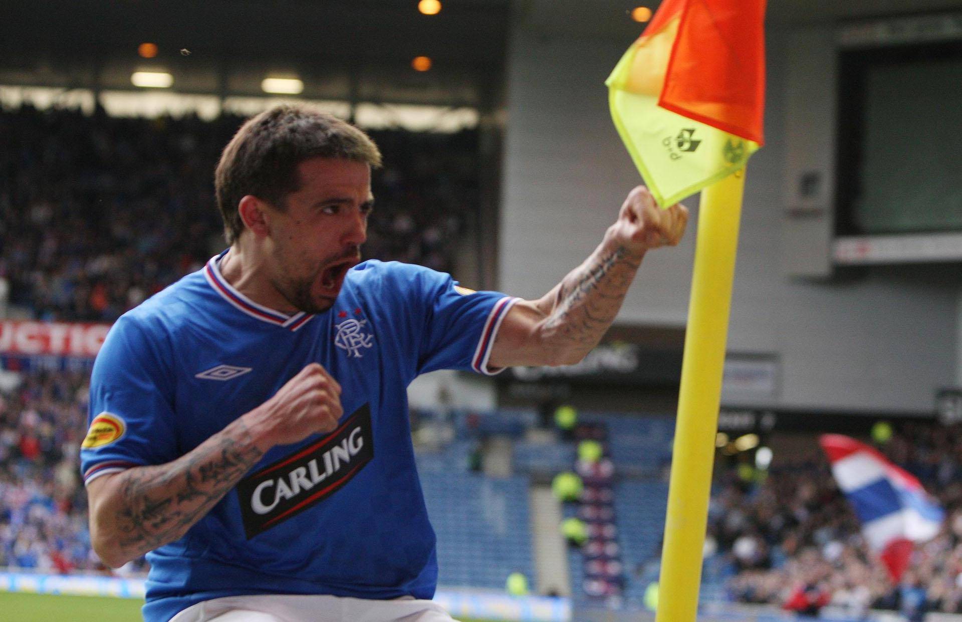 Soccer - Clydesdale Bank Premier League - Rangers v St Mirren - Ibrox