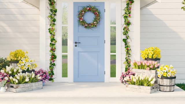 Nekoliko ideja kako osvježiti ulazna vrata u proljetnom stilu