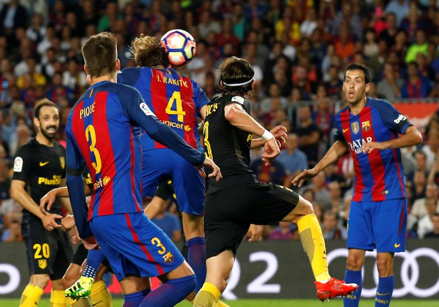 Football Soccer - Barcelona v Atletico Madrid - Spanish La Liga Santander - Camp Nou stadium