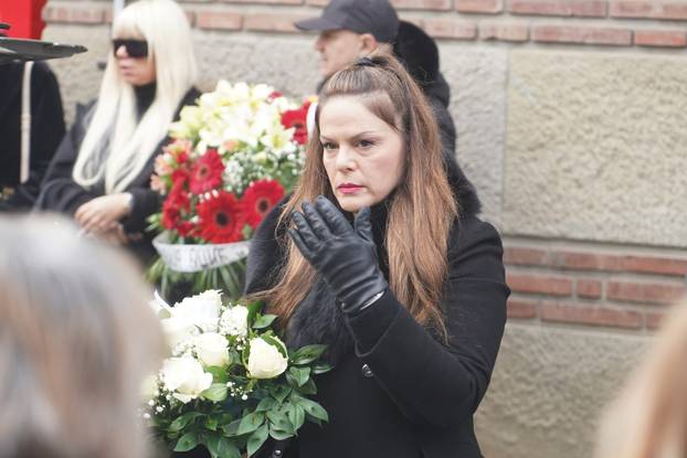 Beograd: Sahranjen Milan Laća Radulović, sin Marine Tucaković