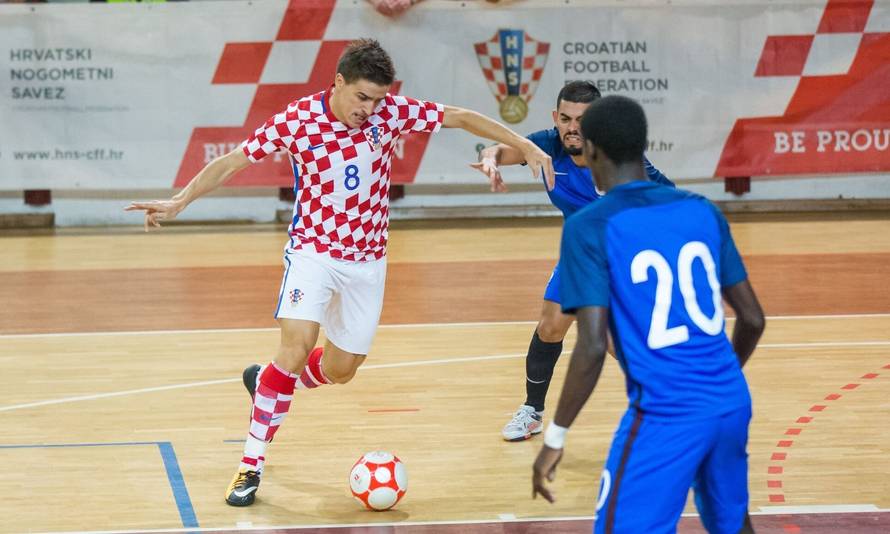 Marinović: Mi vrijedimo više od plasmana na Euro, a kod nas samo Jelovčić može onako zabiti