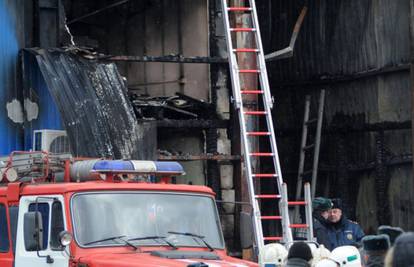 Strava u Moskvi: Poginulo 15 ljudi u požaru skladišta tržnice