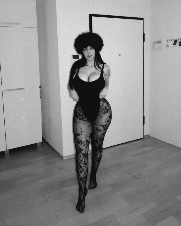 Za prste polizati! Claudia Rivier pravit će kolače, a pokazala je i kako muti jaja te puni sarmice