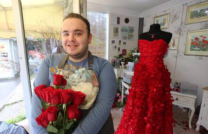 Haljina od 1000 ruža riječkog cvjećara: Radio sam je 36 sati