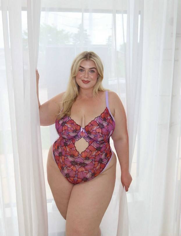 FOTO Plus-size manekenka voli pozirati u donjem rublju: 'Često dobivam bračne ponude'