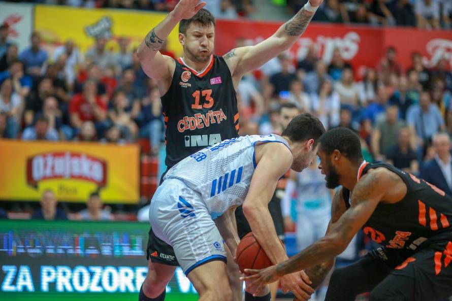 Cibosi su opet 'pojeli vitamine' i poveli s 2-0 u finalnoj seriji