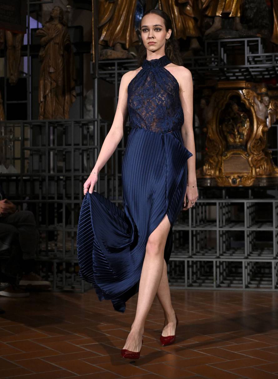 Zagreb: Modna revija Duchessa u MGZ