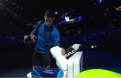 Roger sjeo Novaku na mjesto: "Neće meni ručnik određivati"
