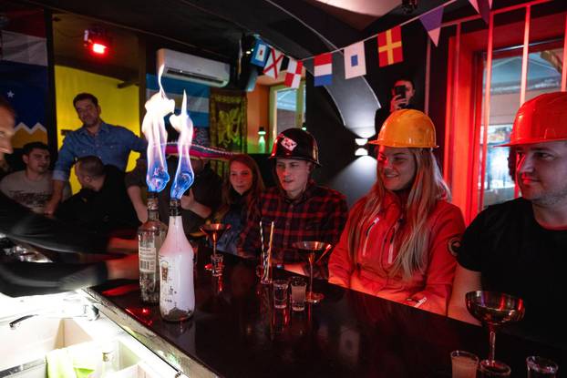 Zagreb: Butchers Barrel bar