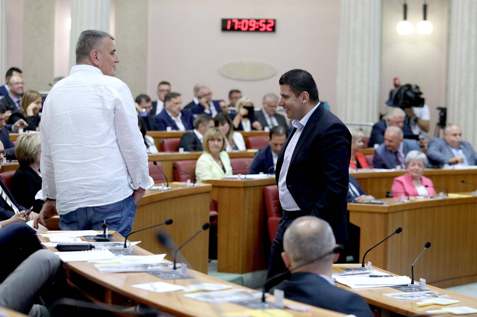 Izglasali su povjerenje: U Vladu stiže sedam novih ministara