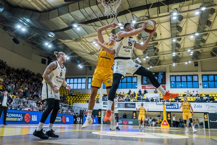 Split: Košarkaška utakmica između KK Split I KK Partizan