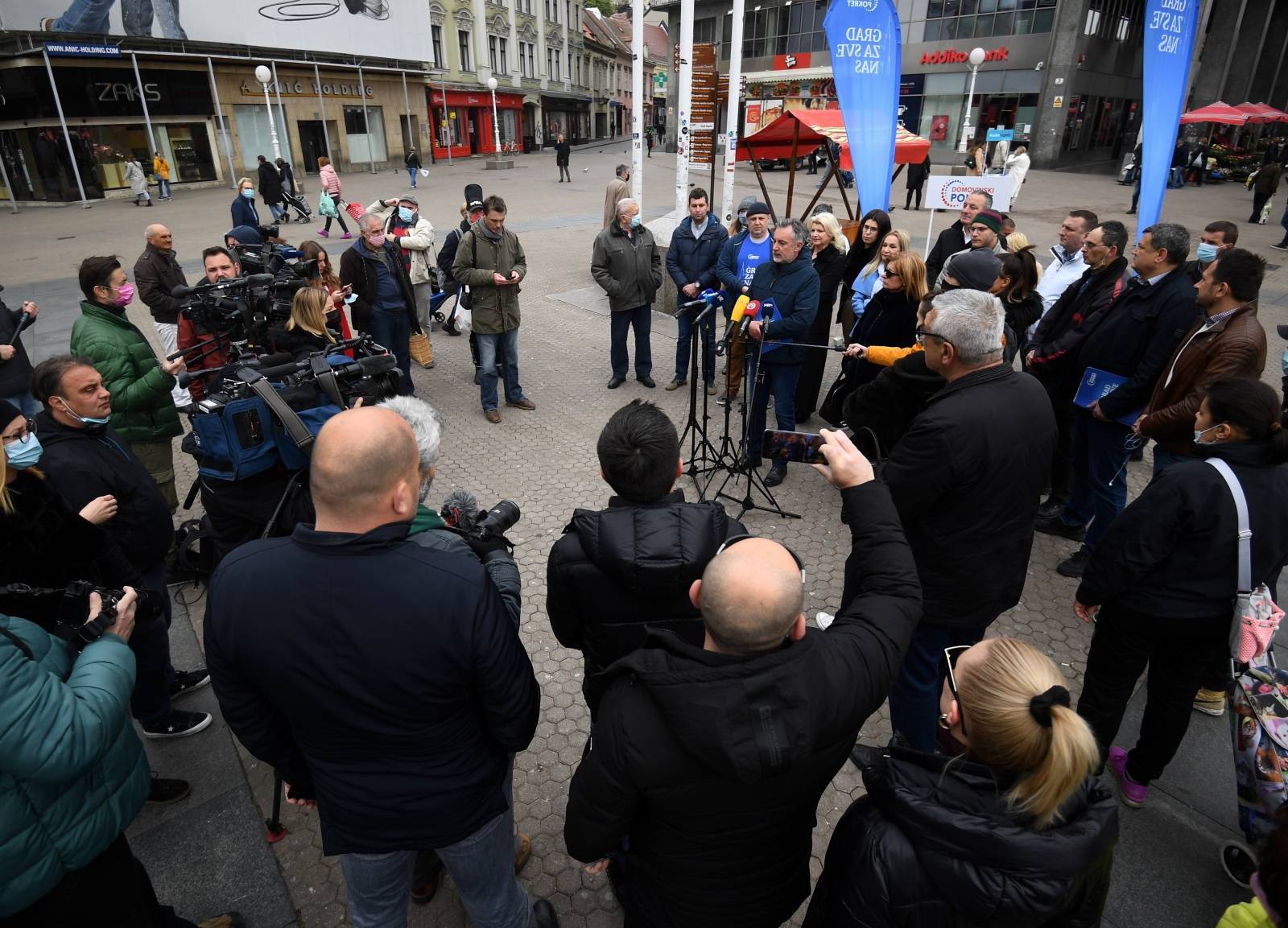 Zagreb: Škoro održao konferenciju za medije uoči početka prikupljanja potpisa