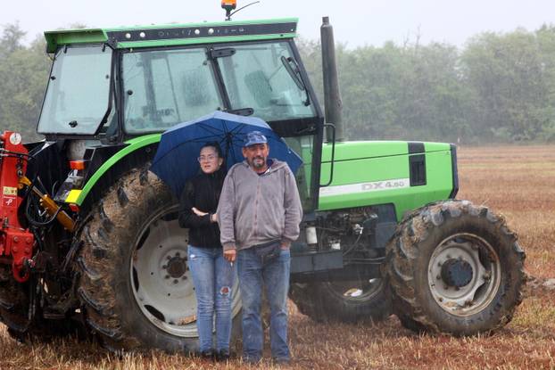 Velika Gorica: Održano jubilarno 20. državno natjecanje u oranju