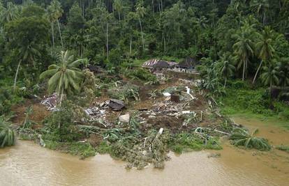 Sumatra: Prekinuli potragu za preživjelima u potresu