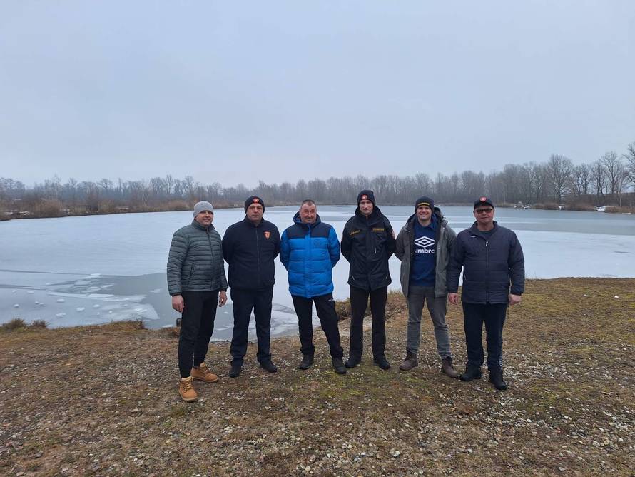 VIDEO Čakovečki vatrogasci u ekstremnom zaronu pod led: 'Ako upadnete, nema izlaza...'