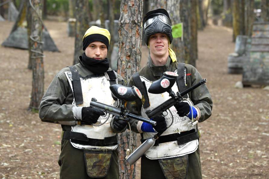 Dinamovci otišli na paintball, golferima tjedan iz noćne more