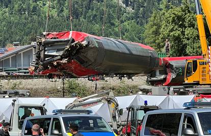 Pronađeno peto tijelo nakon željezničke nesreće u Bavarskoj