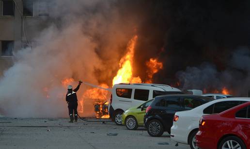 U eksploziji autobombe u Iraku poginulo 11, a ranjeno 26 ljudi