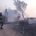 Fotoreporter Pixsella u središtu požara kraj Makarske: 'Ovdje je apokalipsa, gore kuće, auti...'
