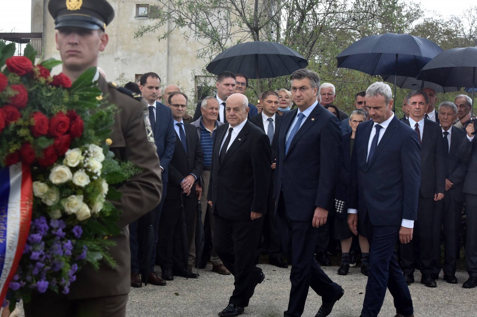 Plenković na obljetnici u spomen na srpske civile s područja Šibensko-kninske županije