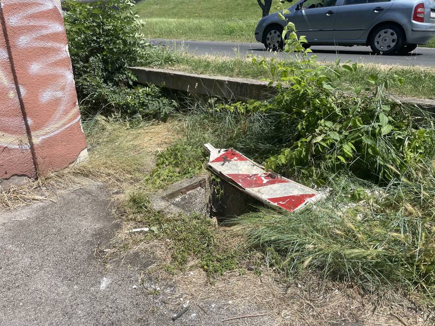 'Išao sam prema tramvaju i pao u rupu! Vikao sam, ali me nitko nije čuo. Nisam znao gdje sam'