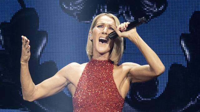 Celine Dion Kicks Off Tour - Quebec