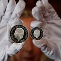 Predstavljene nove kovanice s likom kralja Charlesa: Evo kako je sve odstupio od tradicije