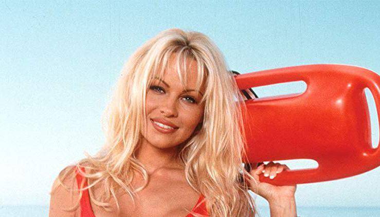 Pamela Anderson proslavila 56. rođendan: Obilježila ju je seks snimka, udavala se pet puta...