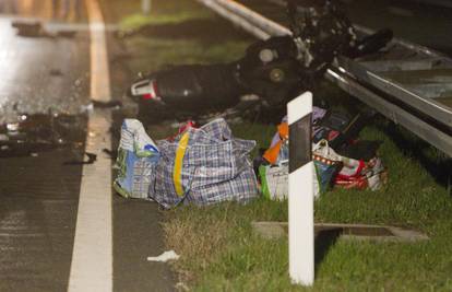 Motociklist se zaletio u auto s troje djece i poginuo