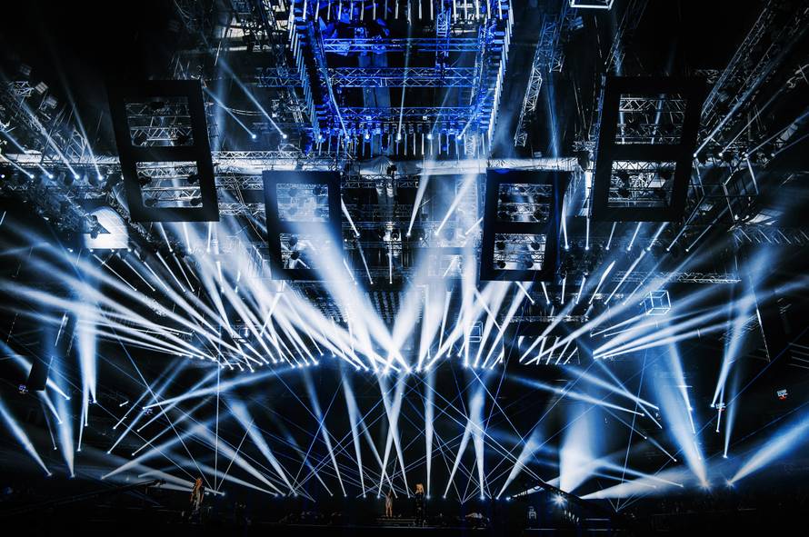 Kolege pjevali za preminulog repera, Rozga predstavila hit