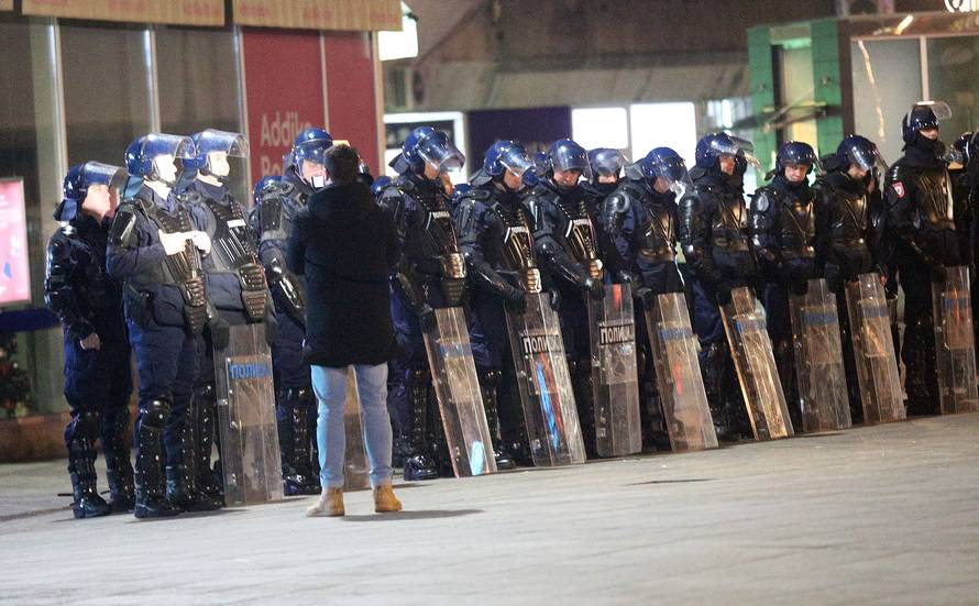 Prosvjed ponovno u četvrtak: 'Hvala vam u ime moga sina...'