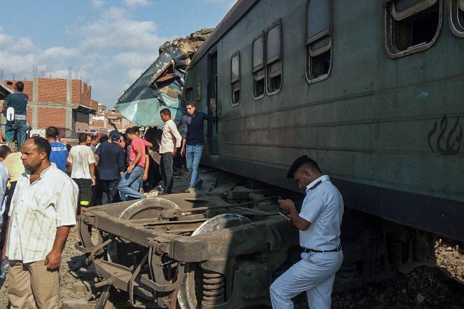18 killed in train collision in Egypt
