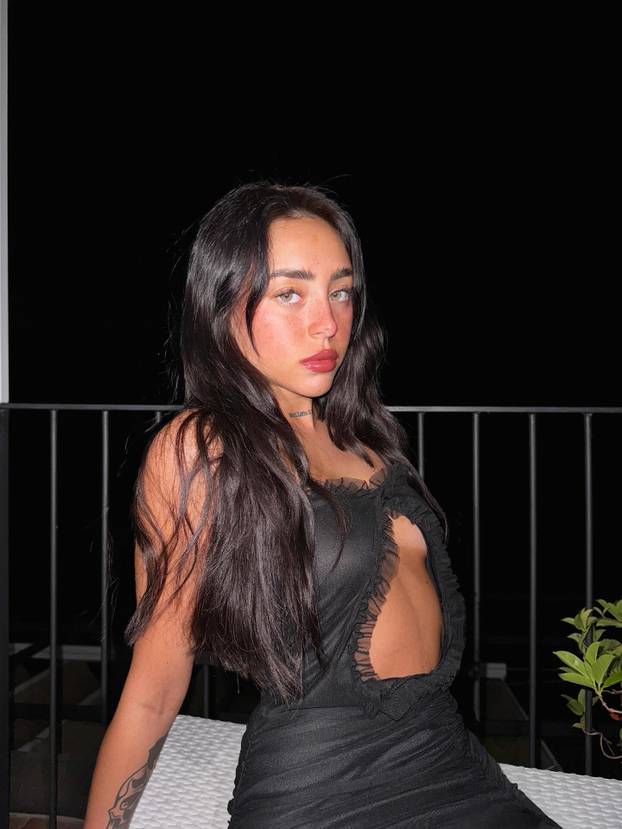 FOTO Tko je Nicki Nicole? Yamal i Argentinka prohodali su pa prekinuli, sad su opet zajedno