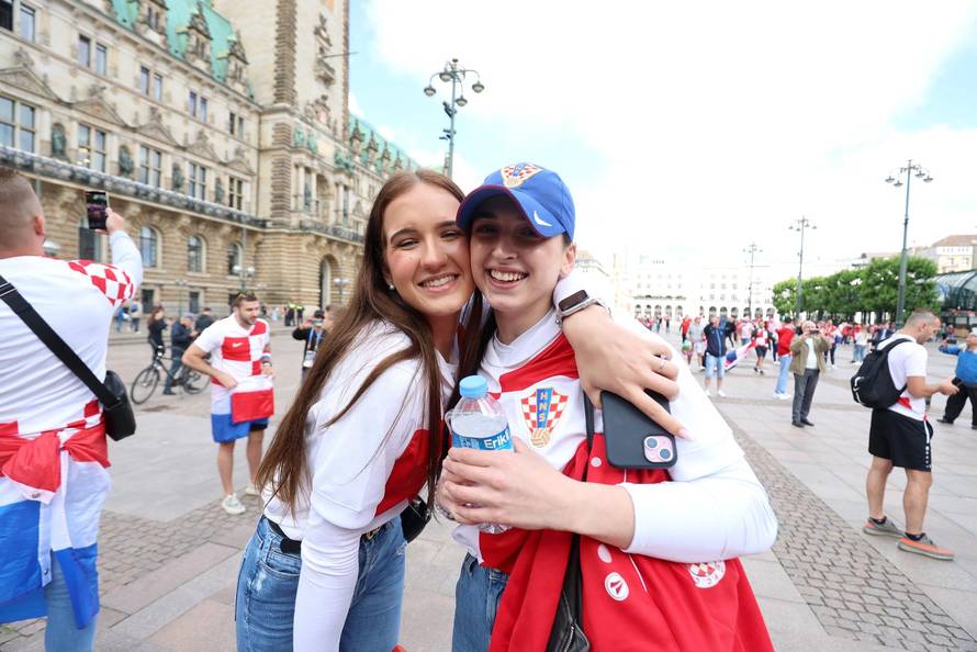 Hamburg: Navijači se okupljaju u središtu grada